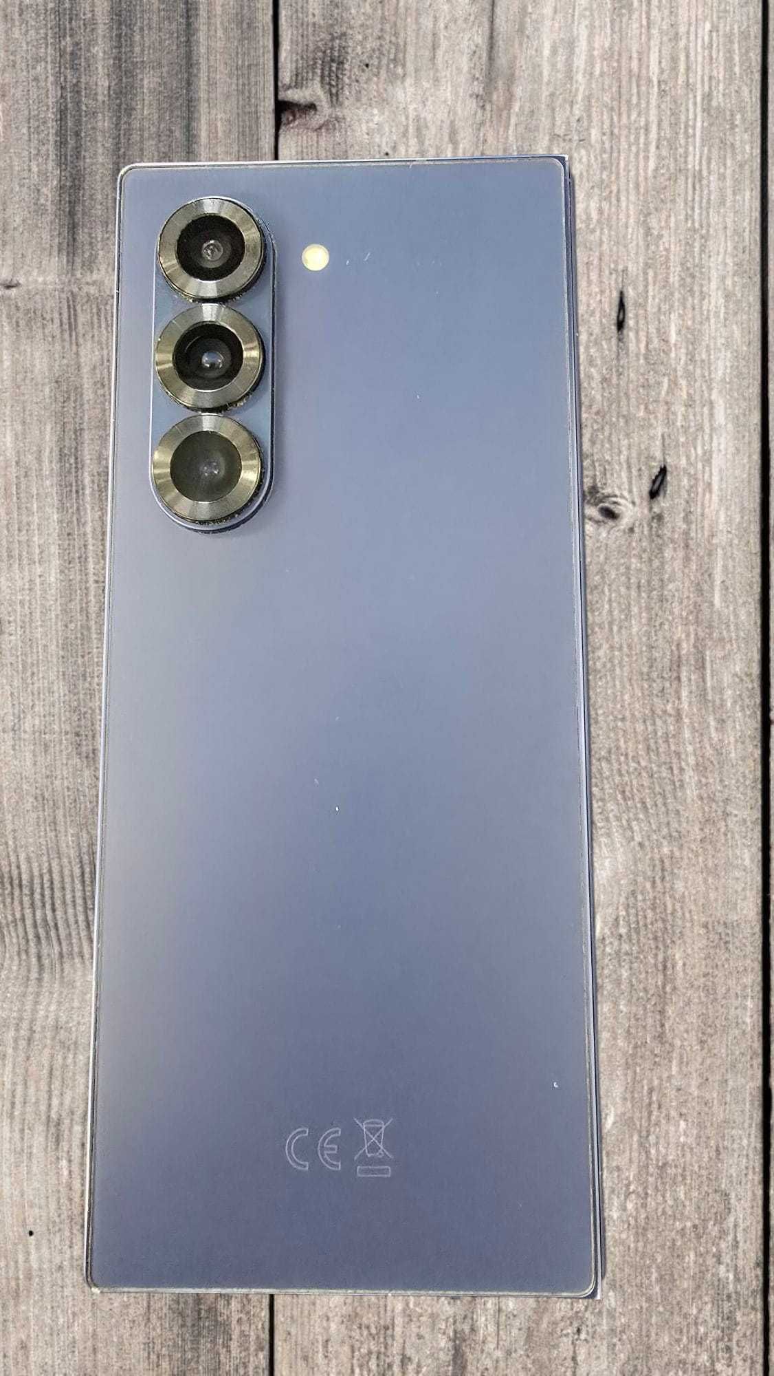 Samsung Galaxy Z Fold6 Azul – 12GB/256GB – Usado, Estimado e Completo