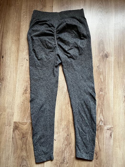 Ciążowe legginsy rozmiar S dodatkowo modelujące pośladki