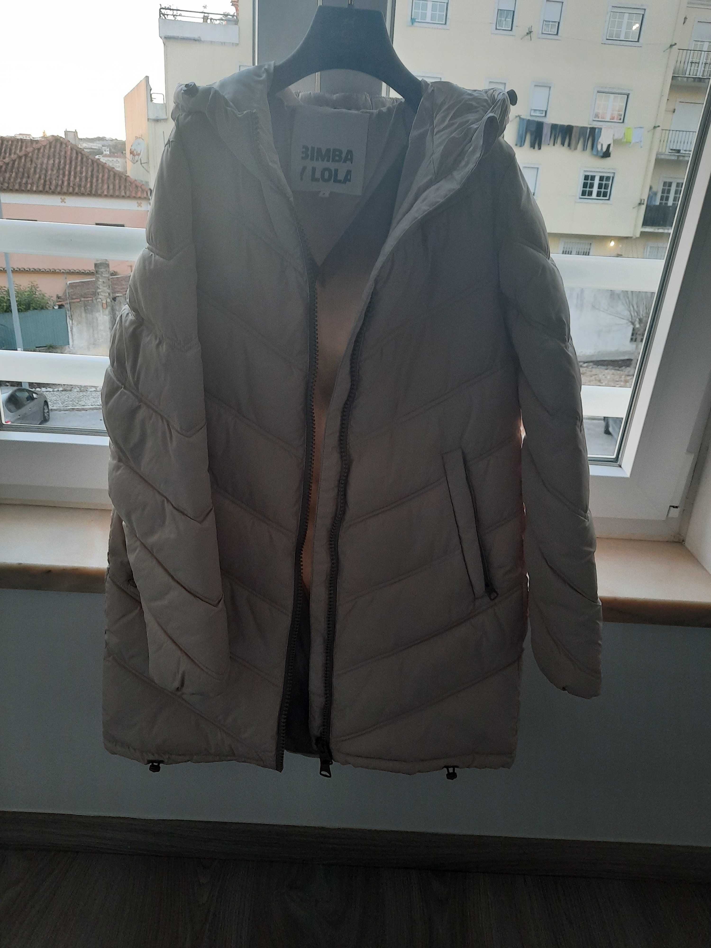 Parka creme tamanho S Bimba y Lola