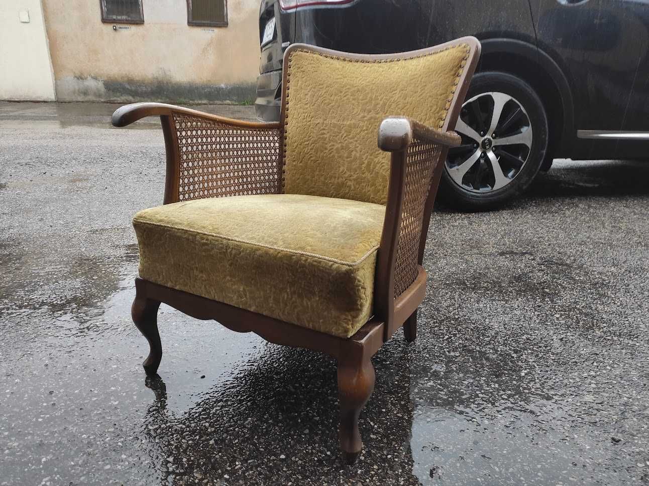 Piękny stary fotel LUDWIK
