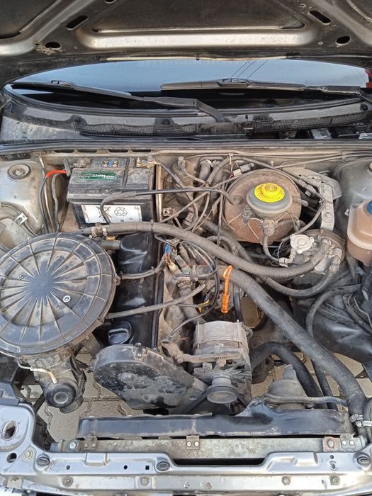 Продам Ауді 80 б3