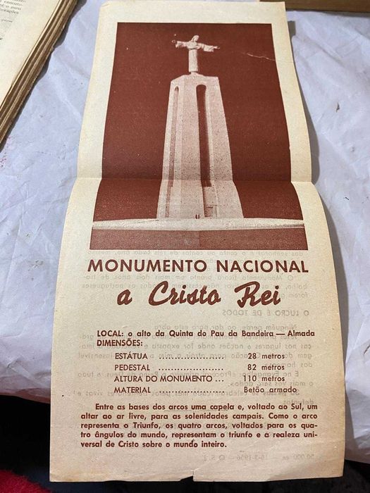 Folheto informativo do "Monumento Nacional a Cristo Rei