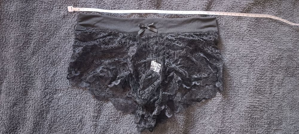 Męskie szorciki koronkowe