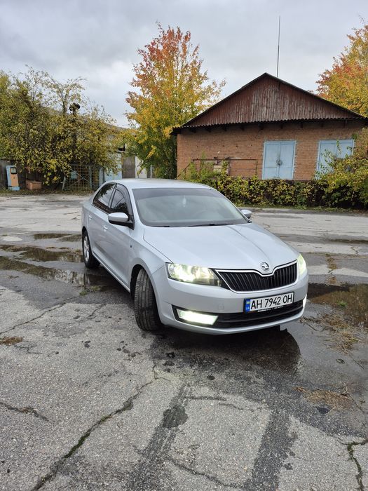 Продам Шкода Рапид