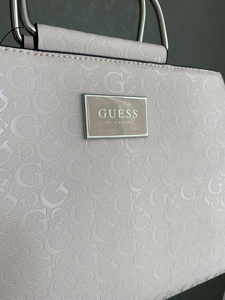 Женская сумочка Guess!