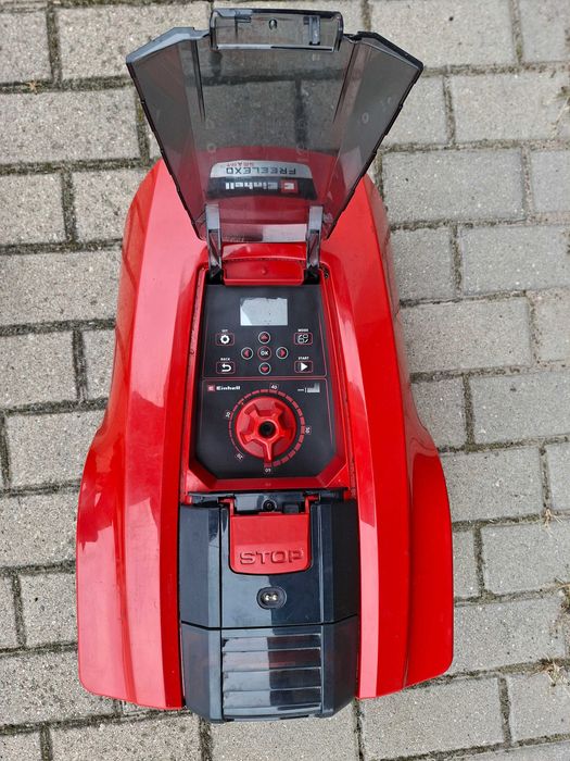 Einhell Robot koszący do trawy Freelexo SMART 750 LCD - NIE DZIAŁA