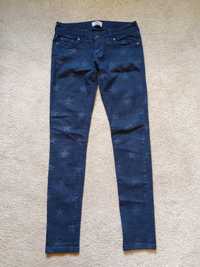 Spodnie jeansowe w gwiazdki rozmiar S