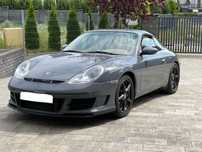 Porsche 911 Super zadbane Porsche 911 -CARRERA 4