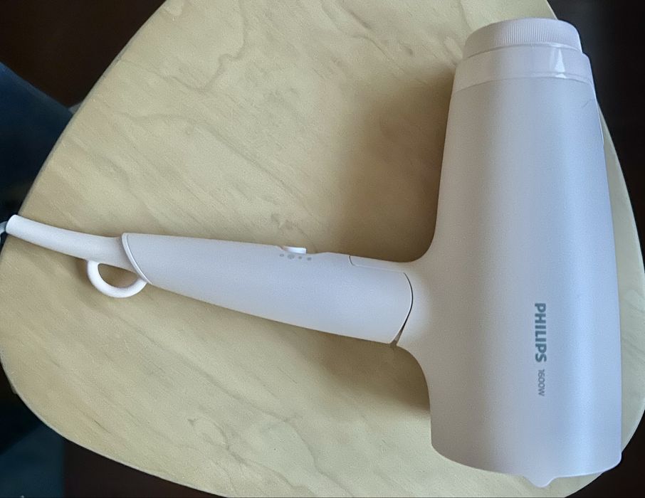 Secador e Alisador de Cabelo Philips