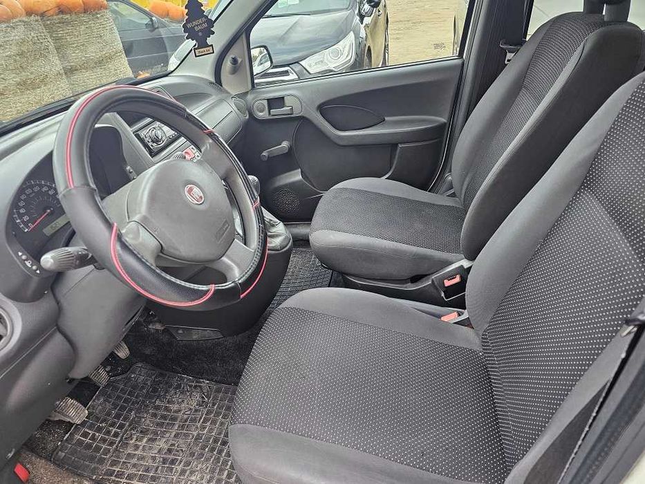 Fiat Panda 2007r. 1.2 benzyna 60KM/Opłaty aktualne/Wspomaganie