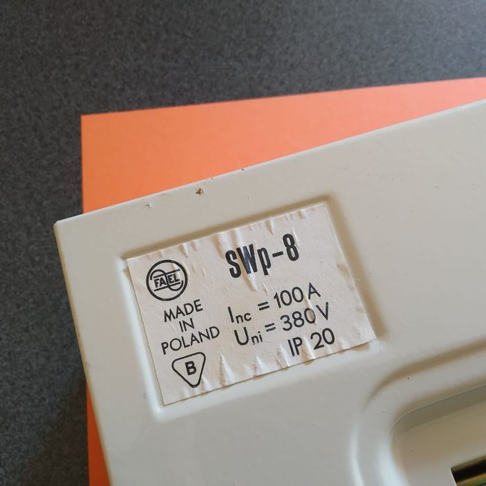 Rozdzielnia, rozdzielnica elektryczna skrzynka