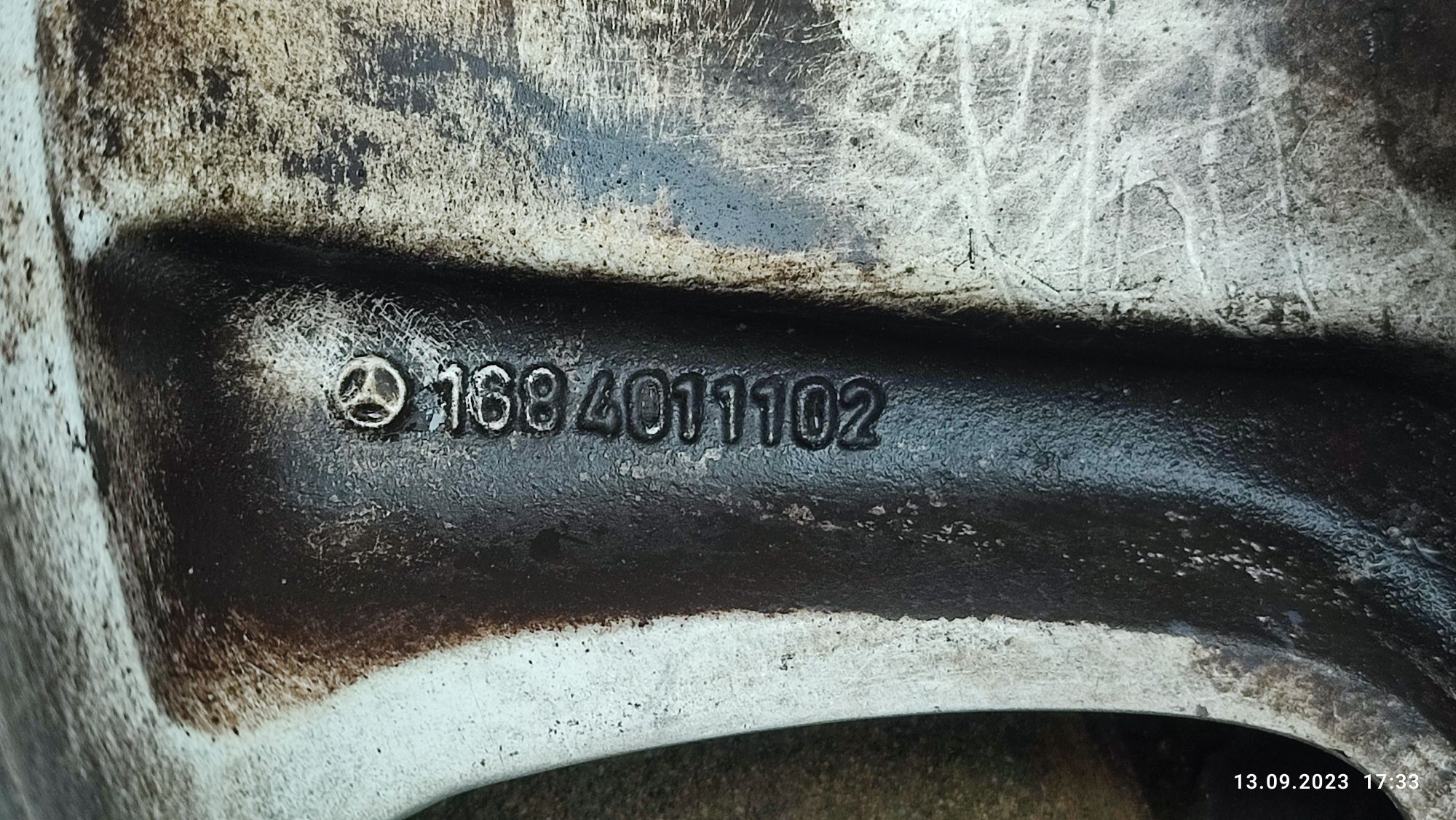 Продам оригінальні диски mercedes 5/112 разом з резиною dunlop 205/65/