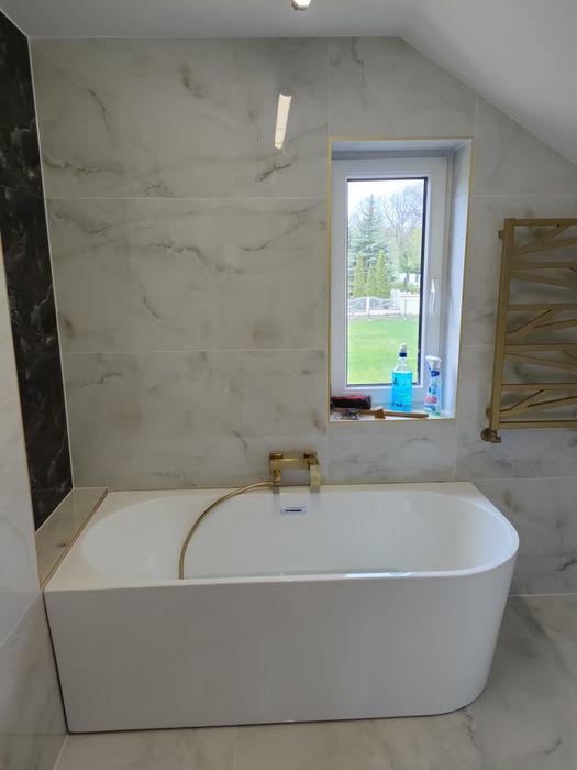 Układanie płytek Remonty i wykończenia