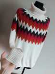 Golf sweter jasny miękki m l kolorowy wzorek wiskoza bawelna z wełną