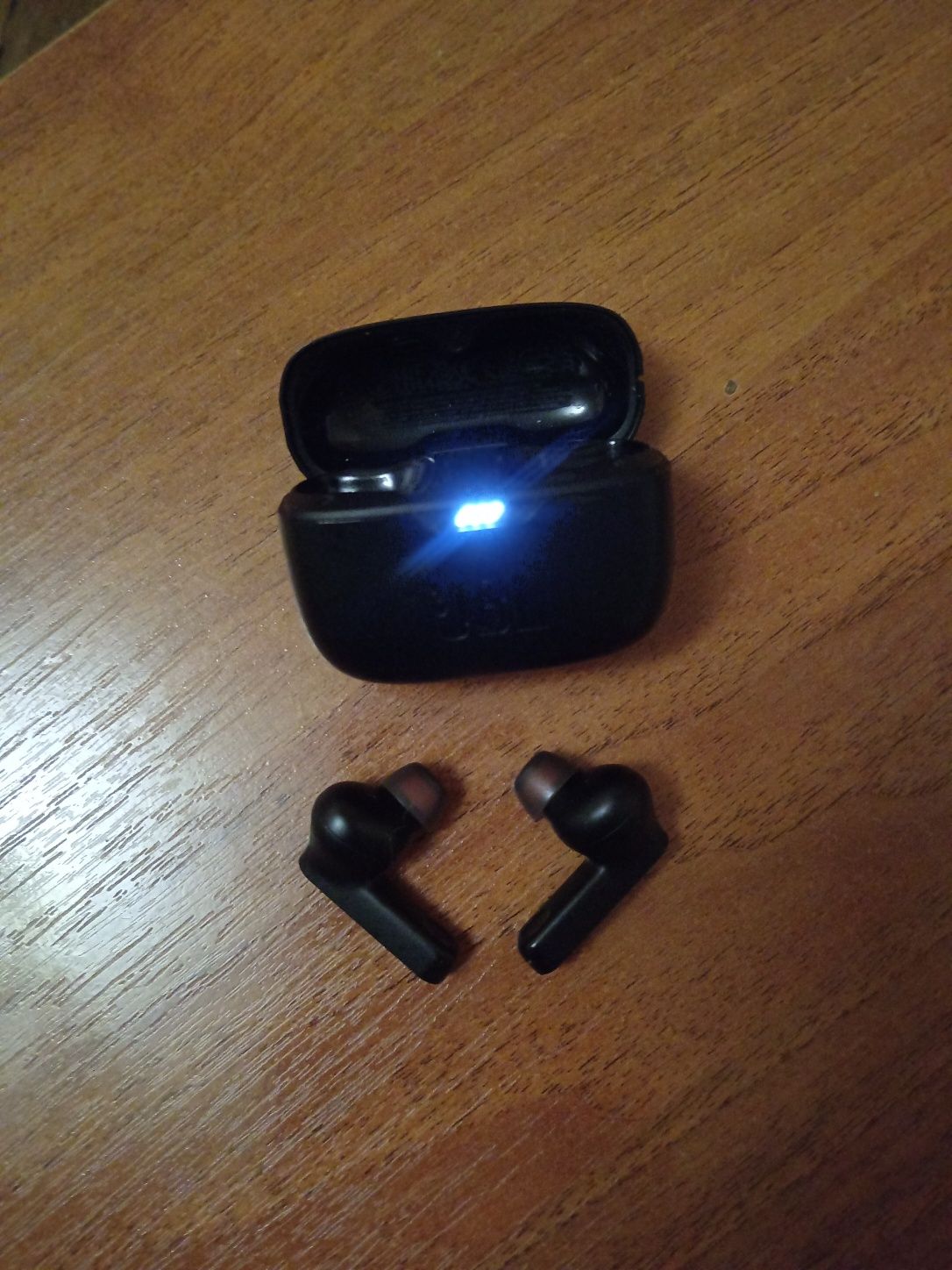 Наушники вакуумные  JBL