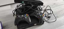 Xbox 360+ 2 pady+ Kinect+ pełne okablowanie + 3gry w bdb stanie