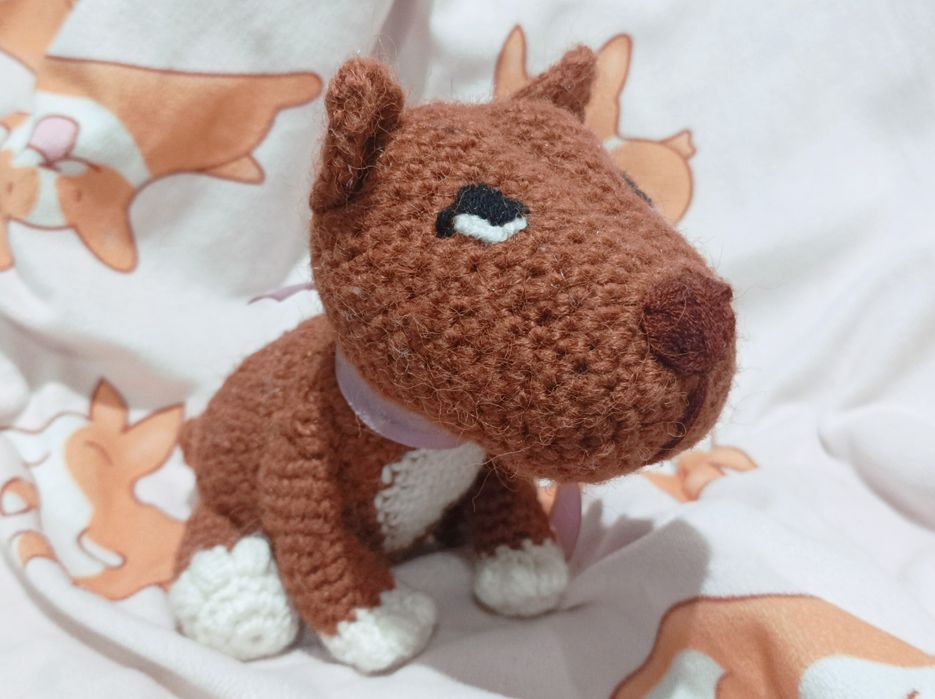 Пітбуль коричневий в'язаний