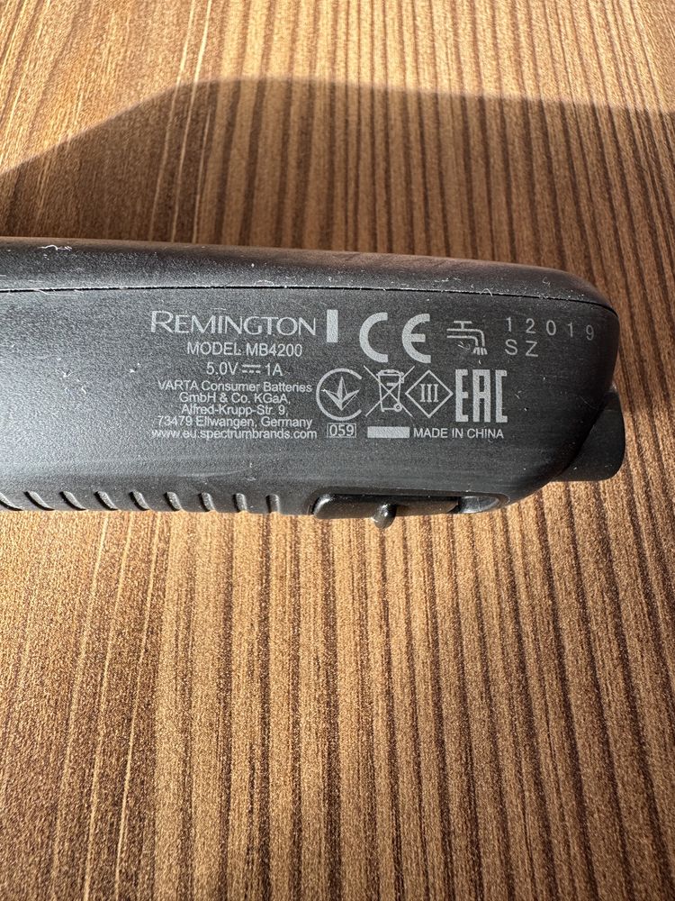 Trymer golarka Remington MB4200