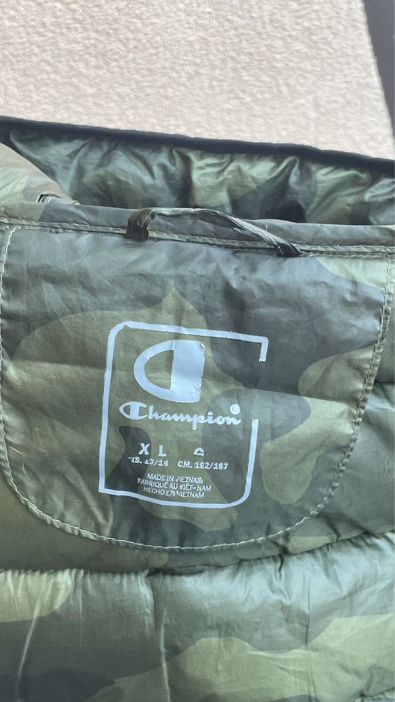Пуховик Champion S-M [куртка]