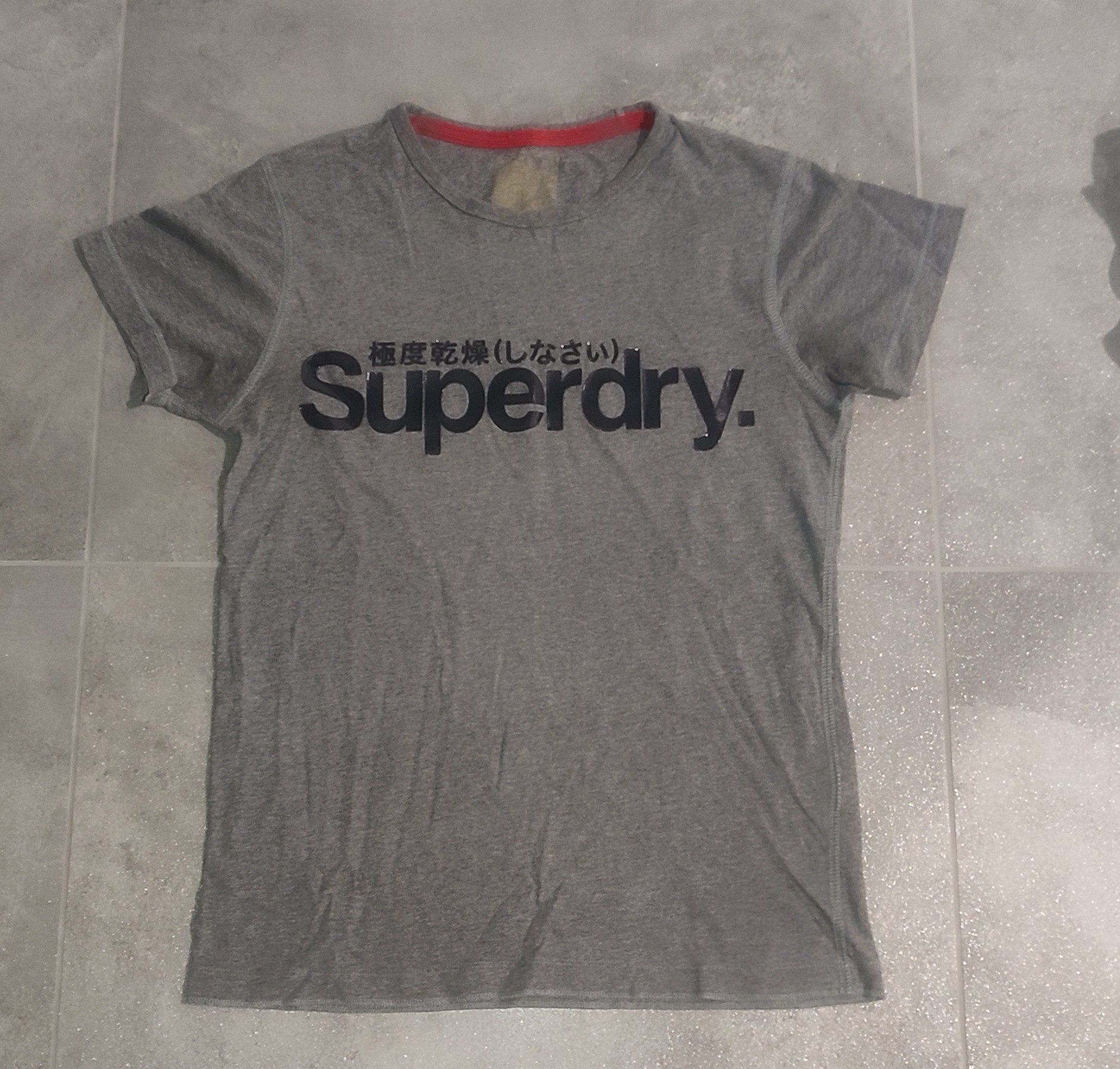 T-shirt Superdry r. XS / S