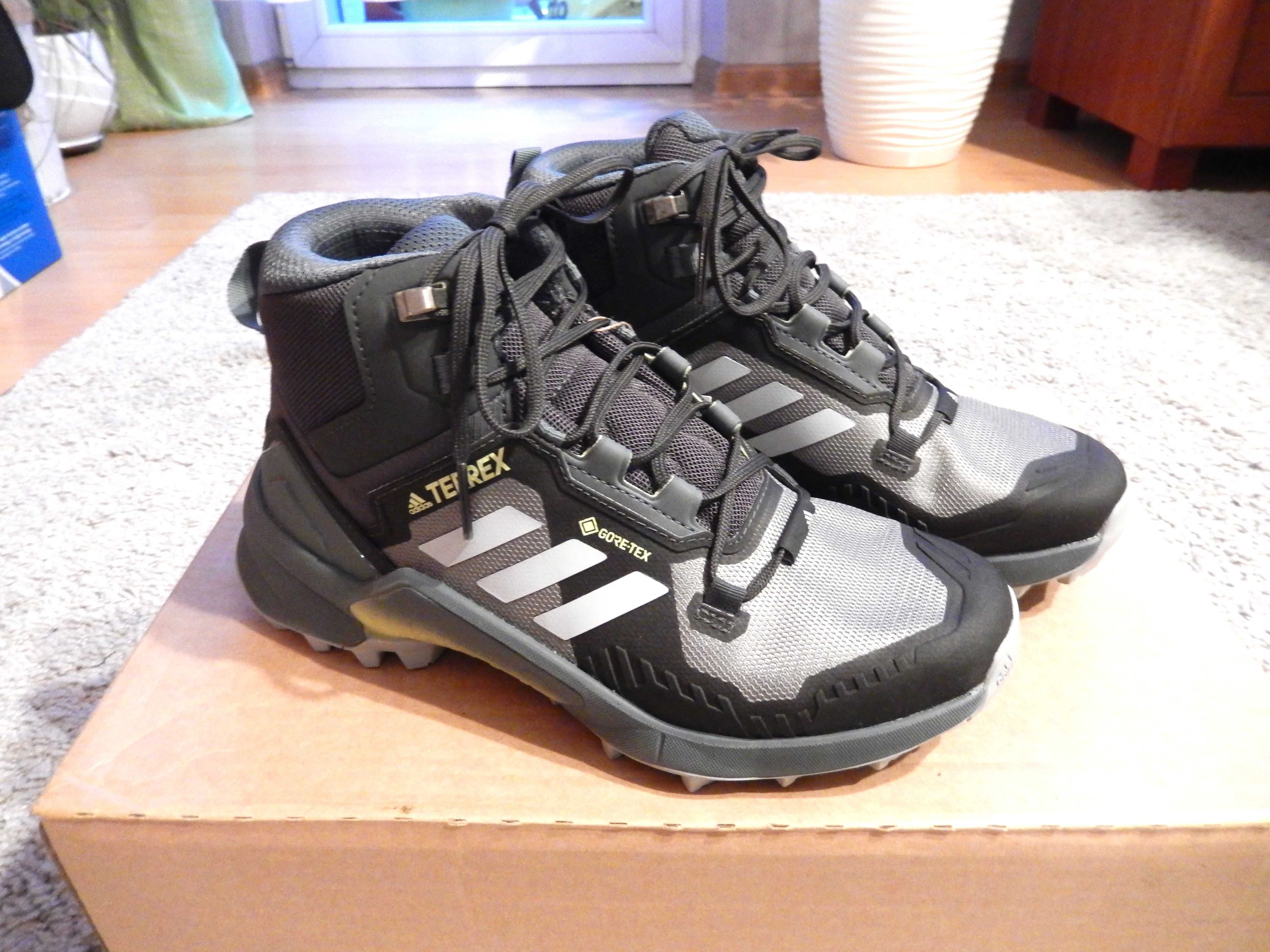 nowe damskie buty Adidas Terrex R3 Mid GTX rozmiar 38 (24 cm)