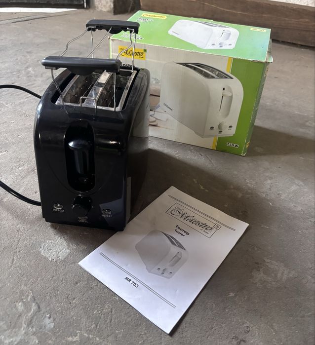 Тостер 750W MR-703 Maestro