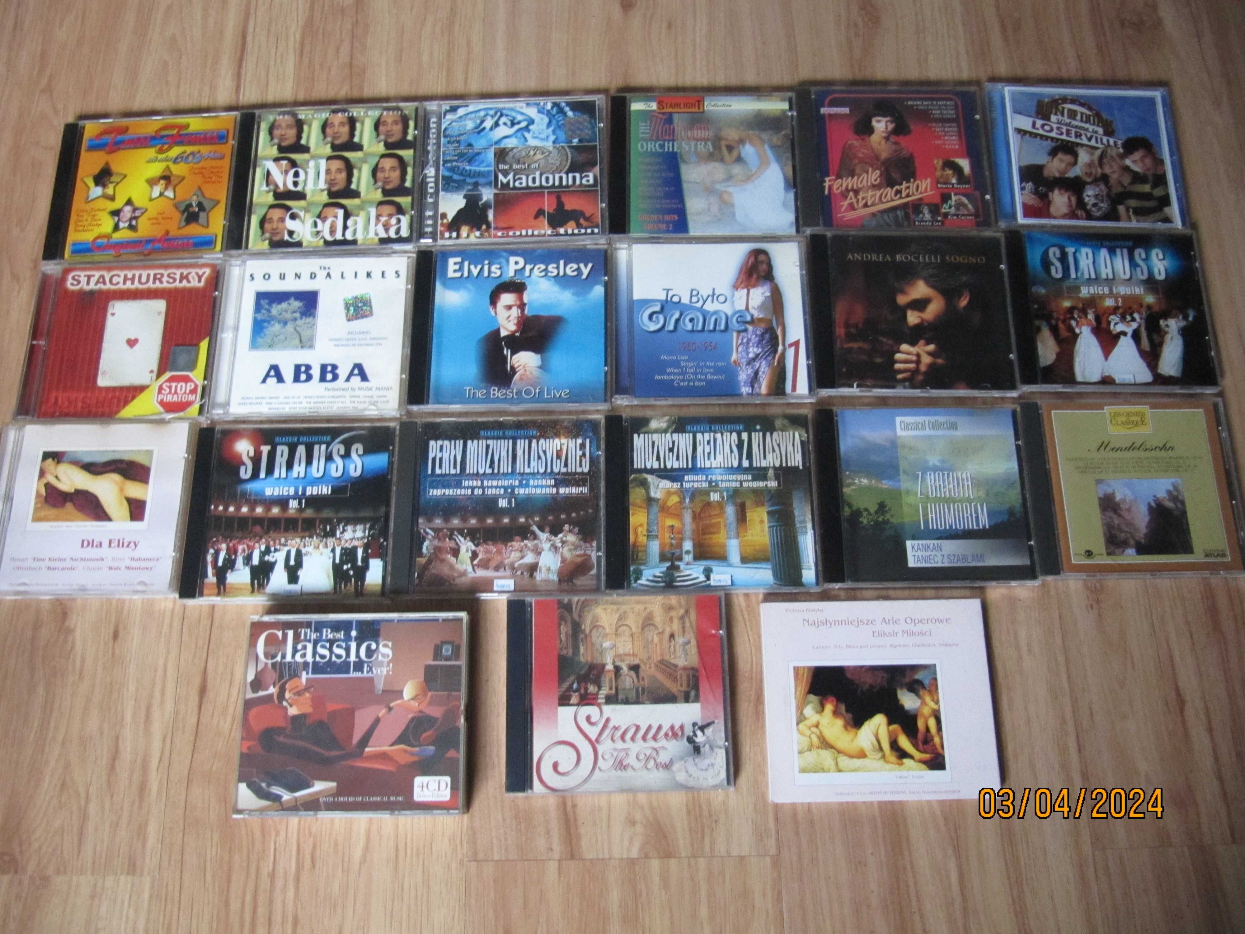 Kolekcja około 100 płyt CD