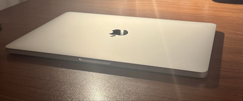 MacBook Pro 13” 2018 i5/8GB/512GB, Retina, 4x Thunderbolt 3