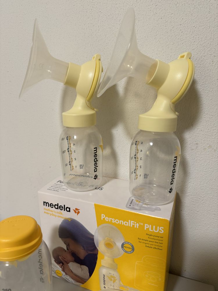 Пляшки для годування Medela +набір до молоковідсмоктувача PersonalFit