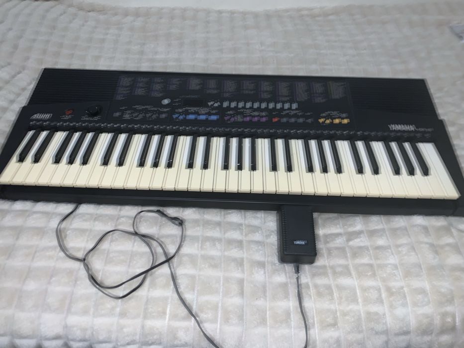 Торг!!! Топовое Фортепиано Yamaha PSR-210