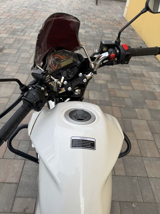 Мотоцикл LIFAN KP 200 , водянка, (Доставка).