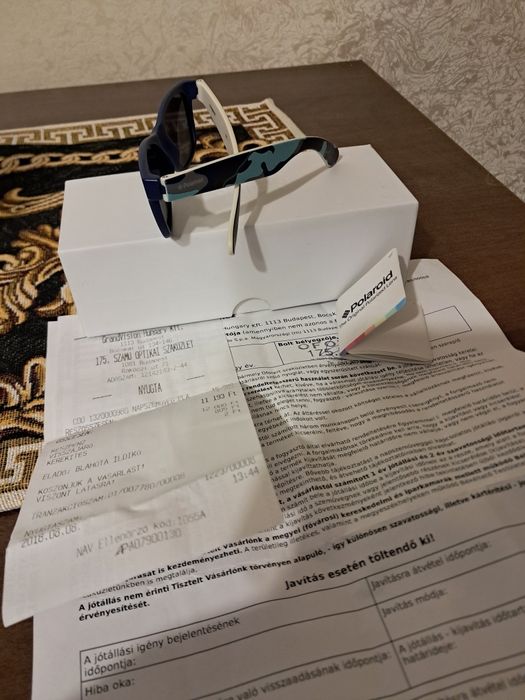 Продам дитячі сонцезахисні окуляри, дитячі. На вік 3 - 7 років .