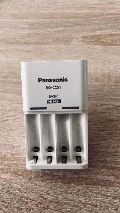 Ładowarka Panasonic ENELOOP BQ-CC51