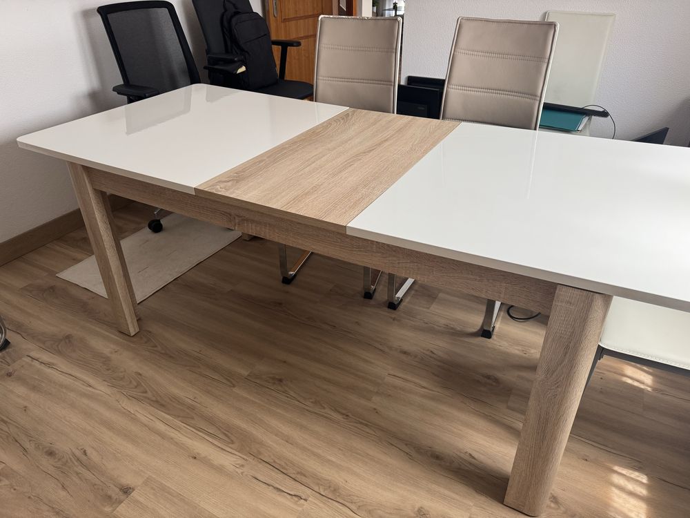 Conjunto mesa e aparador (sala de jantar)