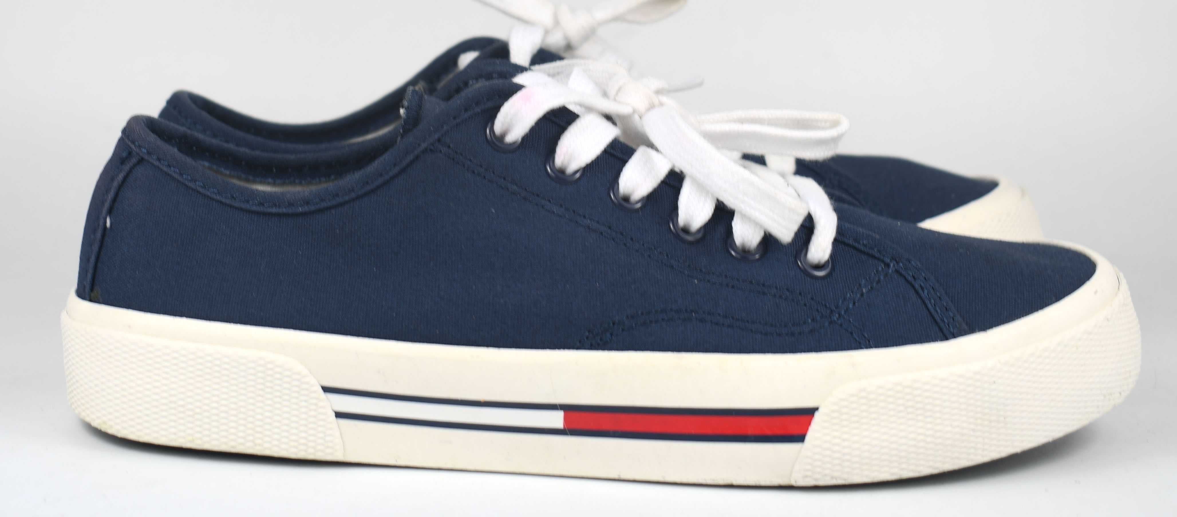Używane trampki Tommy Jeans  Low Cut Wmns Canvas r. 37