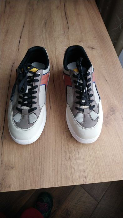 Чоловічі кросівки ZARA, р. 43