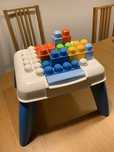 Mega bloks stolik