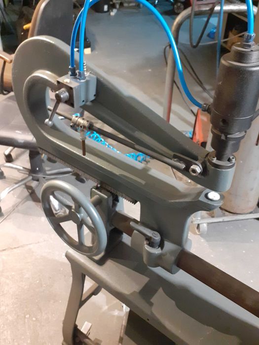 Nożyce krążkowe do kółek Fasti . Stan bdb