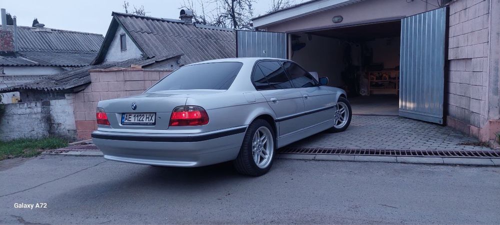 Продам bmw e38 730d