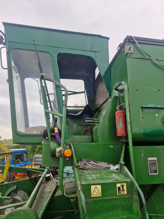 Продам  комбайна джондір обміняю
