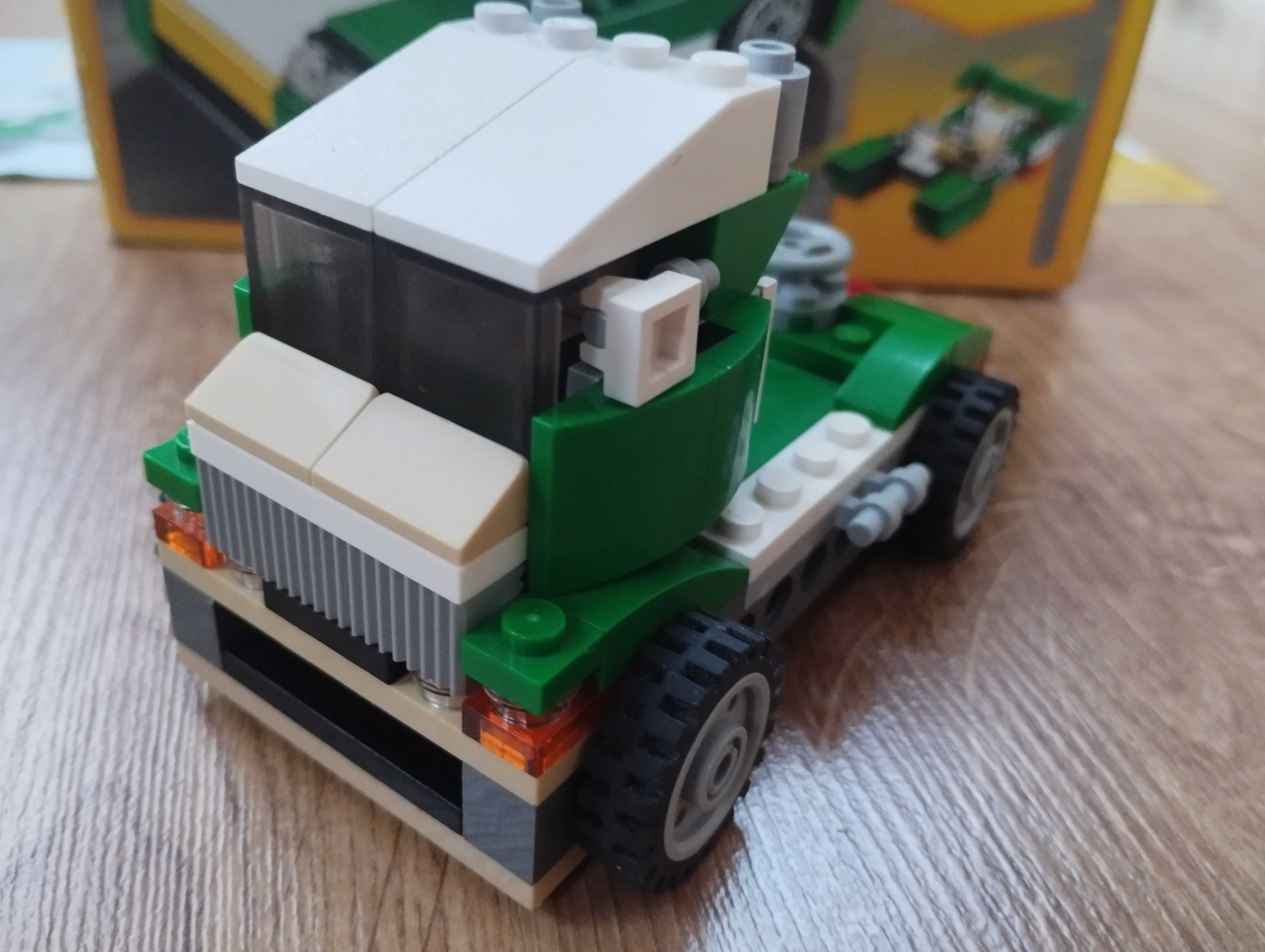 LEGO Creator 31056 - 3 w 1 Zielony Krążownik