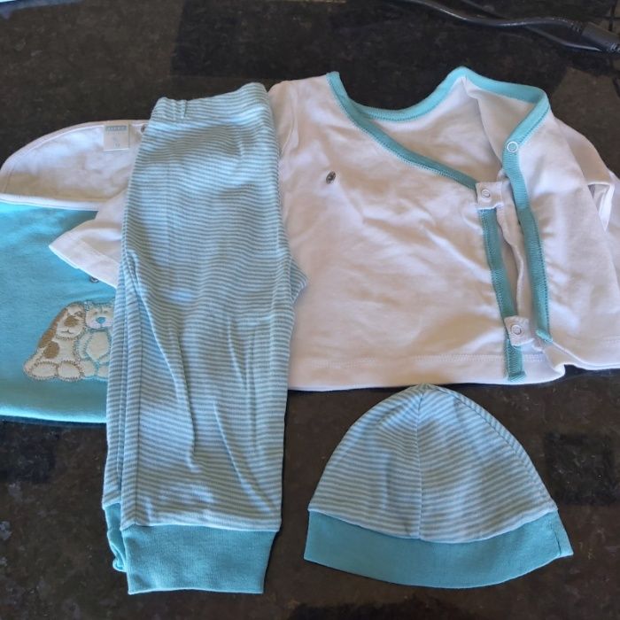 Conjunto menino T. 6/9 meses