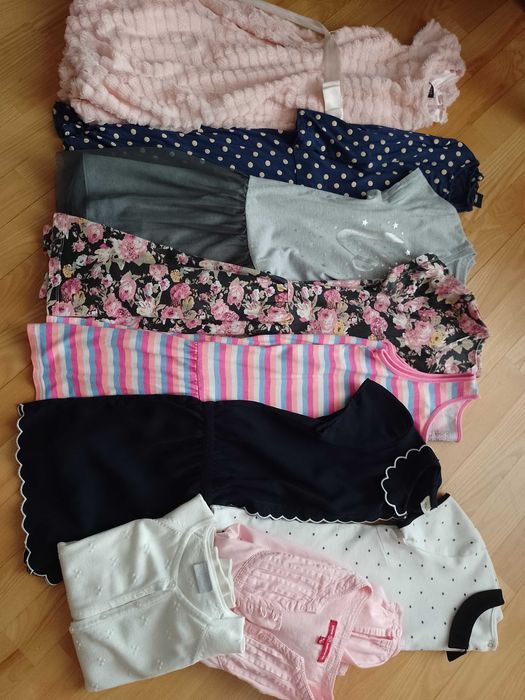 Paka zestaw ubrań 50 sztuk dziewczynka 152