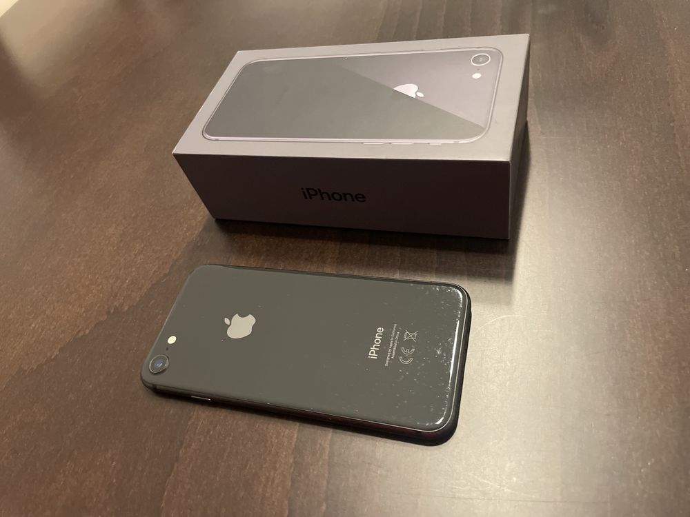 iPhone 8 64GB jeden własciciel