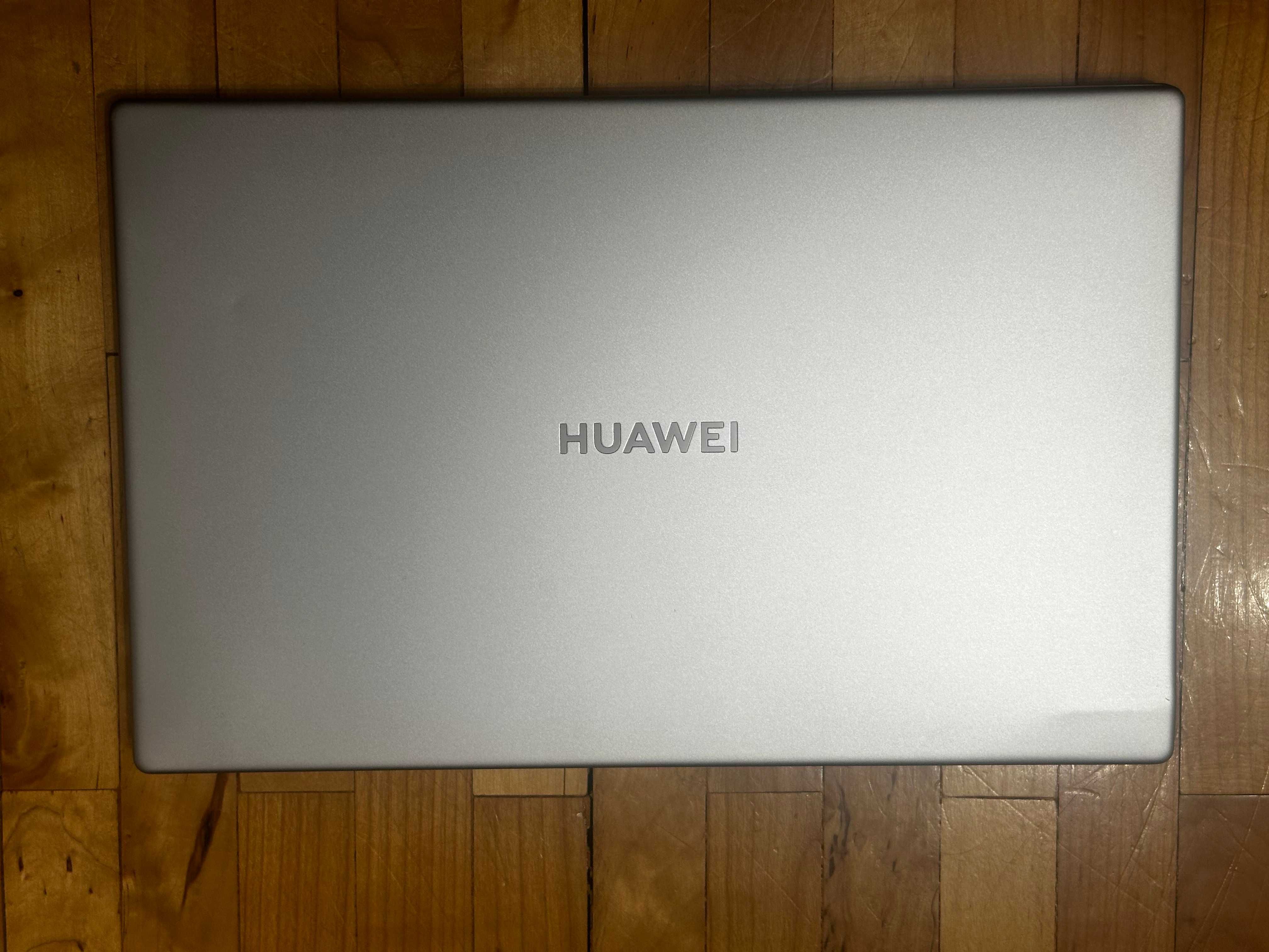 Laptop Huawei MateBook D15