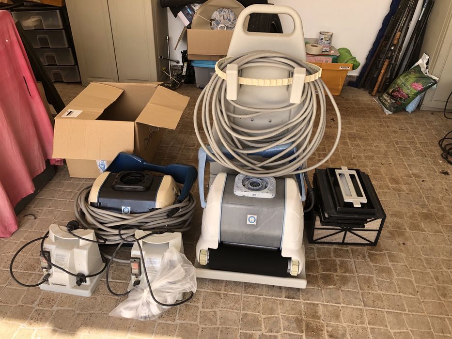 2 robots de piscina Hayward
