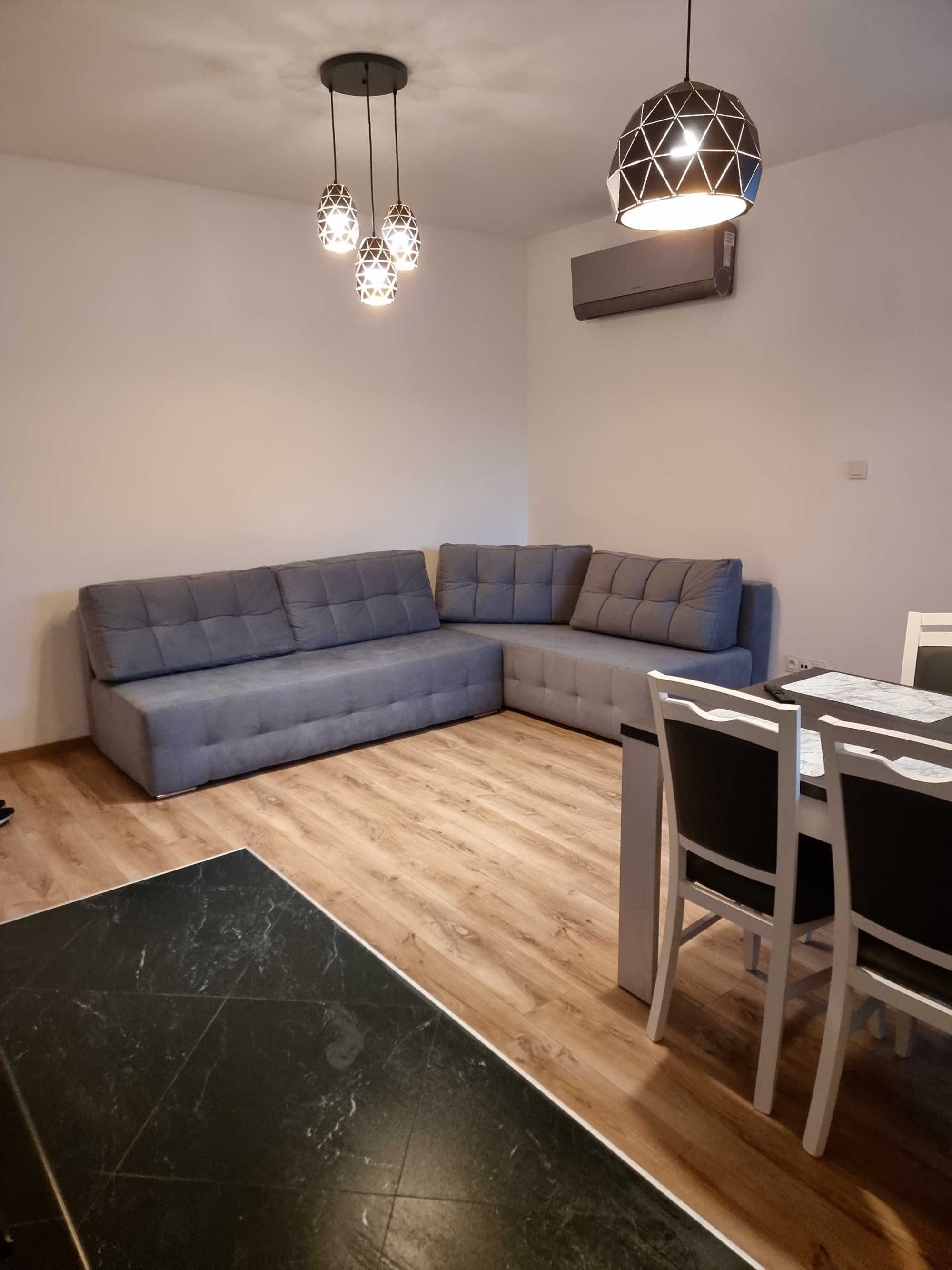 Noclegi Apartament Mieszkanie dwie sypialnie salon taras max 8 osób