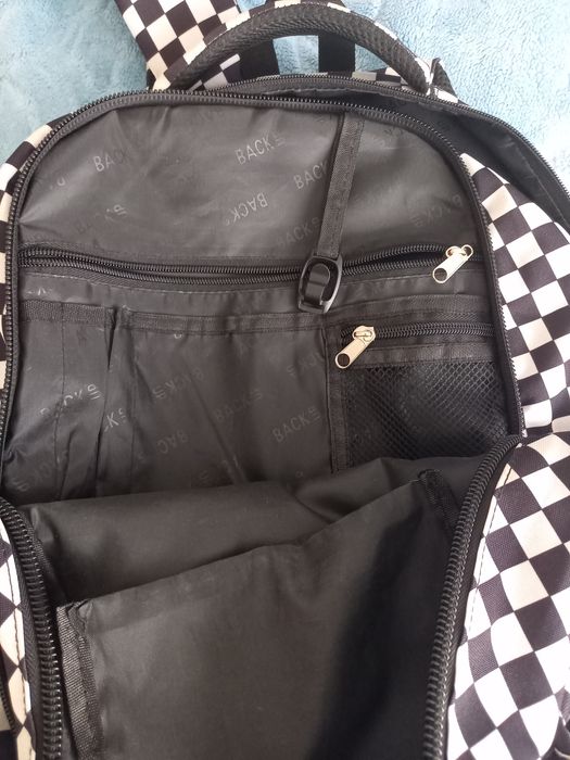 Plecak Back UP do szkoły, 20l, 3 komory, szachownica