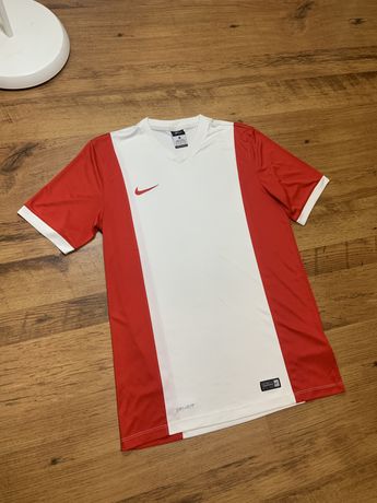 Спортивна футболка Nike dry-fit