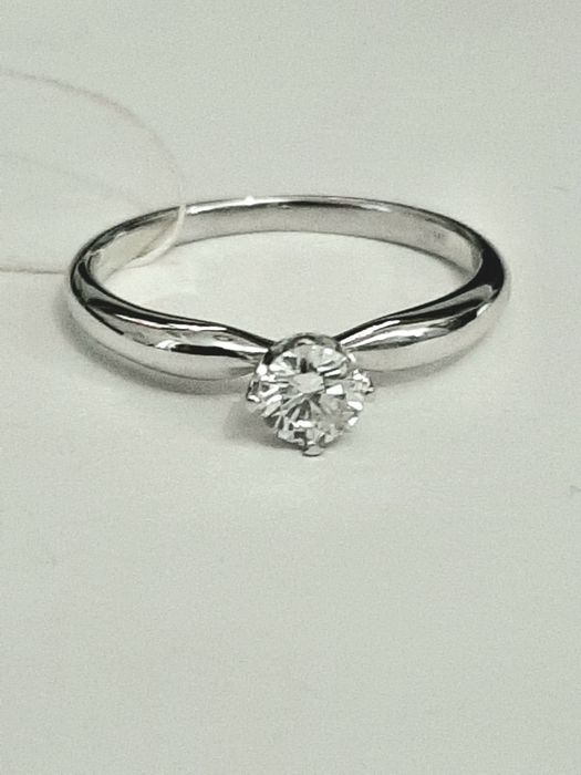 Золотое кольцо 0.22 ct бриллиант